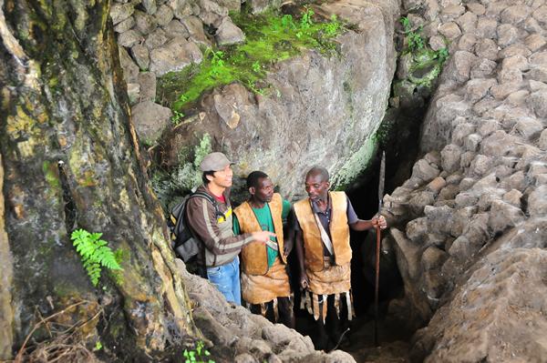 The Batwa Trail in Mgahinga Gorilla Park-A Cultural Encounter