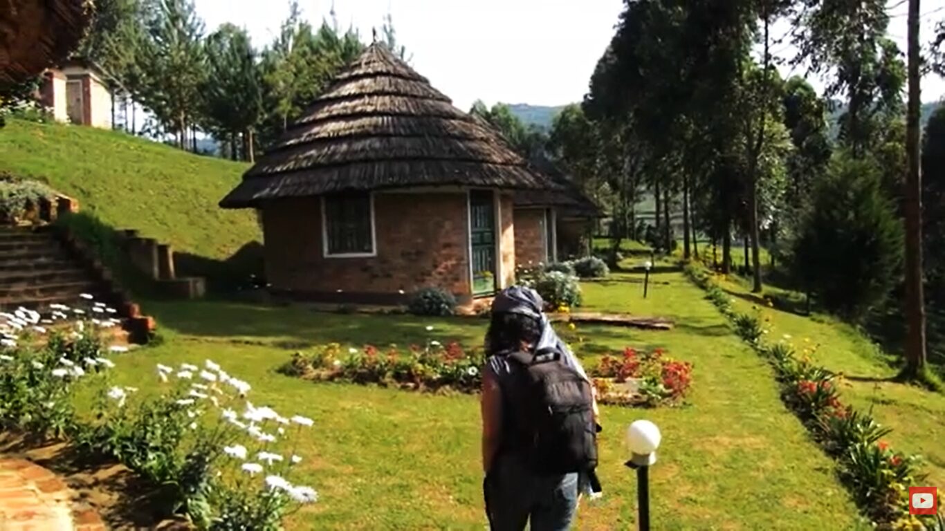 Accommodation lake bunyonyi